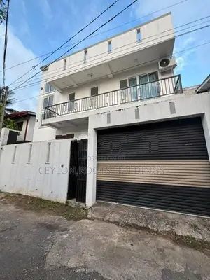 Brand new Beautiful 2 Story House for Rent in Mattegoda Rd, SRH 1010
