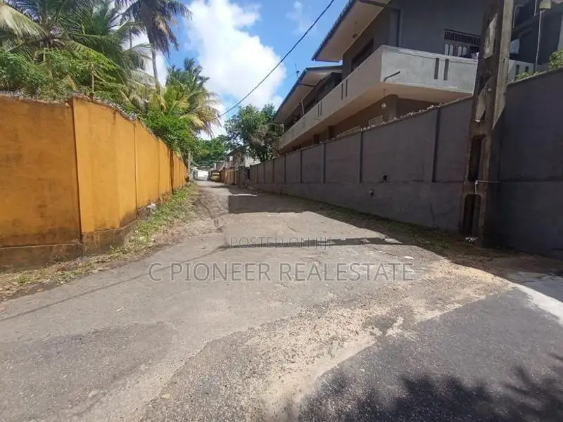 Land for Sale in Nawala 3rd Lane - Rs 5Mn pp