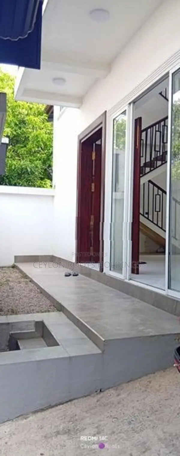 Brand new Beautiful 2 Story House for Rent in Mattegoda Rd, SRH 1010