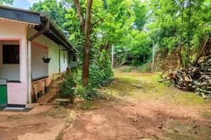 House for Sale In Warakamura