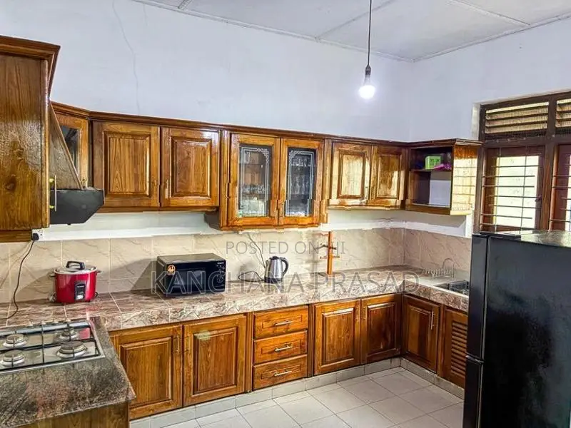 Fully Furnished 2-Bedroom House for Rent – Homagama