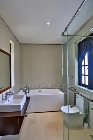 Luxury Fully Furnished 4-Bedroom House for Rent – Colombo 08 (HR120)