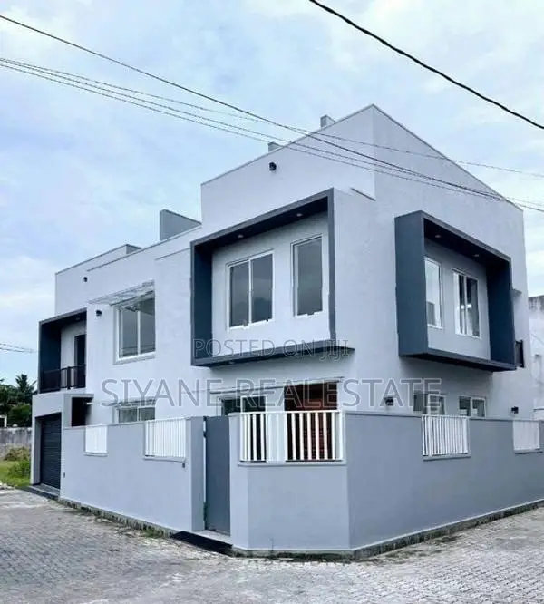 Brand New Modern House for Sale in Mount Lavinia