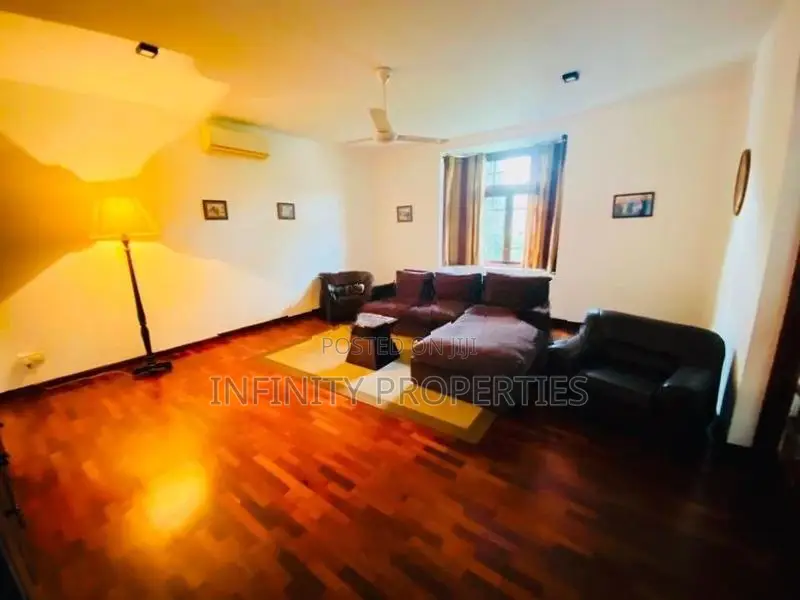 (AF128) Luxury 02 Story House With 13 P Sale in Nugegoda