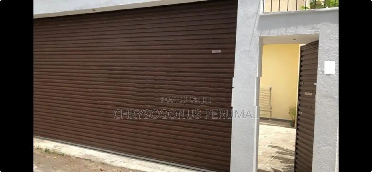 Kalubowila, Dehiwala Three Storied House for Sale