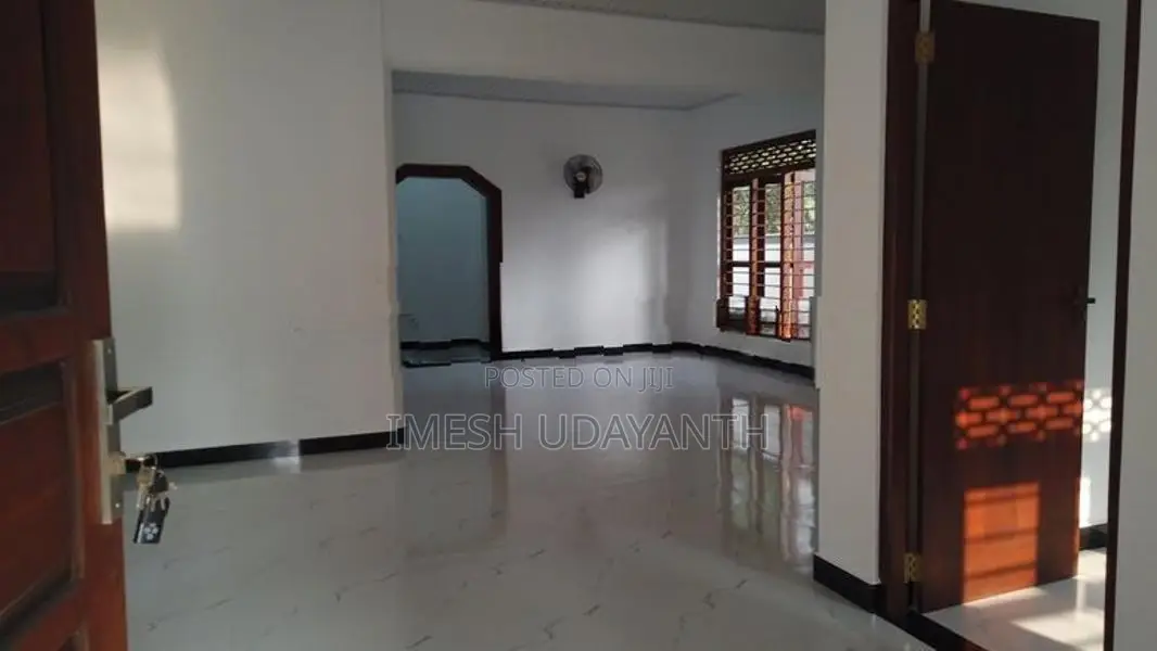 New House for Sale in Homagama Beruketiya