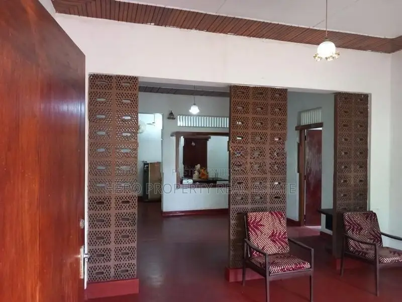Commercial or ResidenceModern House for Rent in Kottawa 📍