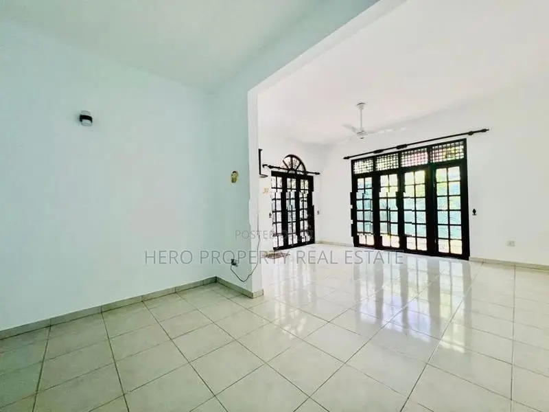 Modern Luxury House for Sale in Kottawa 📍 ✴️
