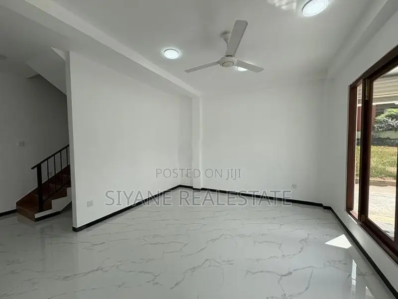 Luxury New House for Sale in Pannipitiya