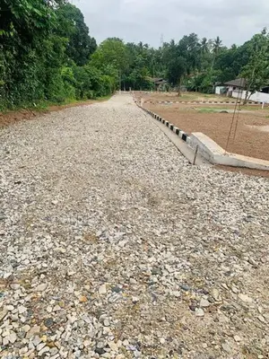 උඩුගම්පොළ ඉඩමක් විකිණීමට - ගම්පහ ආසන්නව
