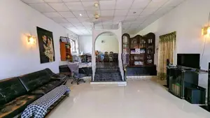 🏡✨ කඩවත – රාගම වයාපාරික ඉඩම සහිත නිවස / HS 12551