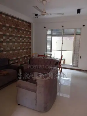 fully furnished 1st floor house for Rent in kalubowila