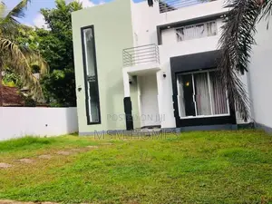 Box Modern All Complete House For Sale in Negombo