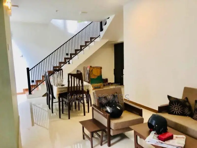 Box Modern All Complete House For Sale in Negombo