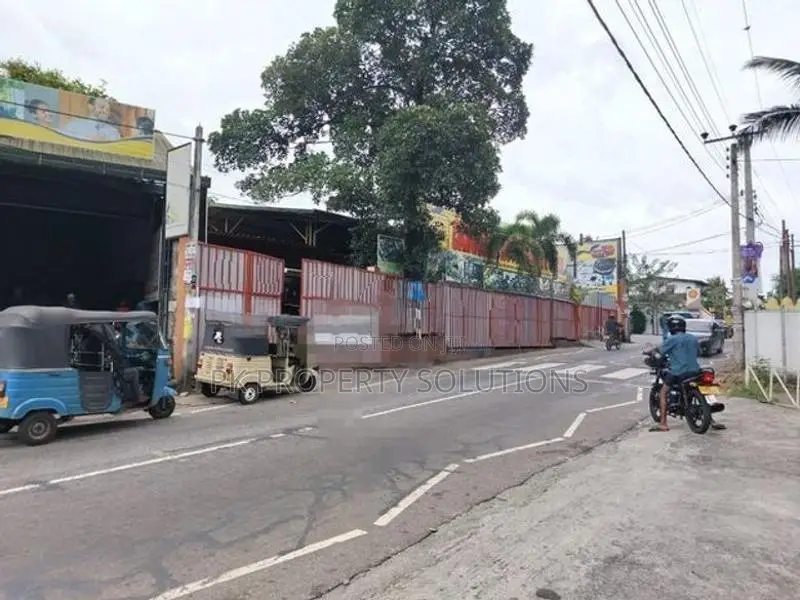 Commercial Space Rent in Kottawa ( File No 143 C) Pelawaththa