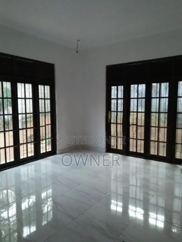 House for Rent in Athurugiriya