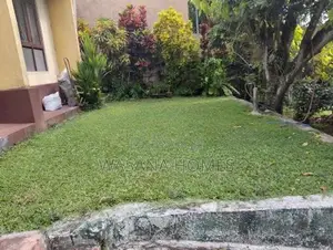 Ideal Land with House for Sale Nugegoda