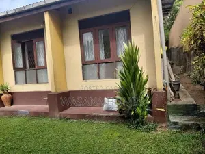 Ideal Land with House for Sale Nugegoda