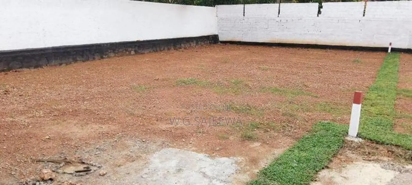 Land for Sale in Kurana