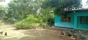 27.5 Perch Land with House in Debarawewa