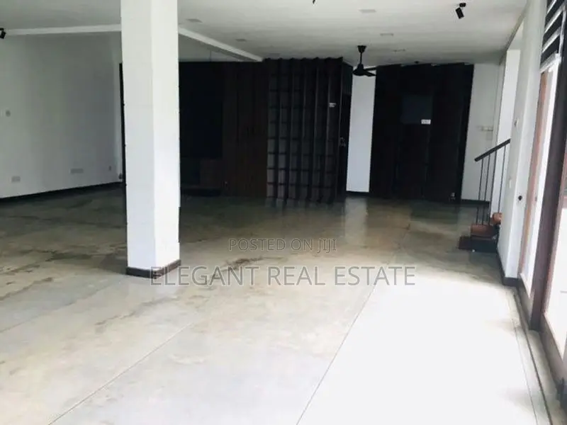 04 Bedroom Unfurnished House for Rent in Rajagiriya (a4498)
