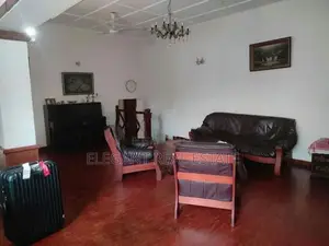 05 Bedroom 02 Storied House for Rent in Colombo 03 (A3254)