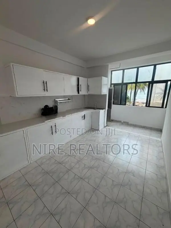 Renovated 2BR Apartment for Sale at Sakthi Court – Mount Lavinia