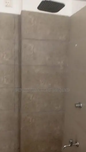 3-Bedroom Apartment for Rent – Viyathpura, Pannipitiya