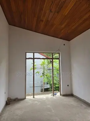 Brandnew House  for Sale in Pelawatta (file No 2468 A)close to Itn