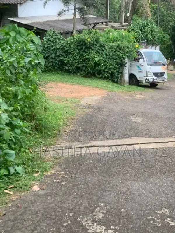Land for Sale in Homagama