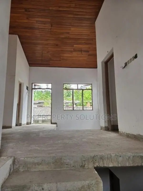 Brandnew House  for Sale in Pelawatta (file No 2468 A)close to Itn