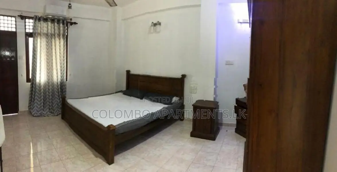 Wellawatta Apartment Available for Short-Term Rental (Code: CSH302)