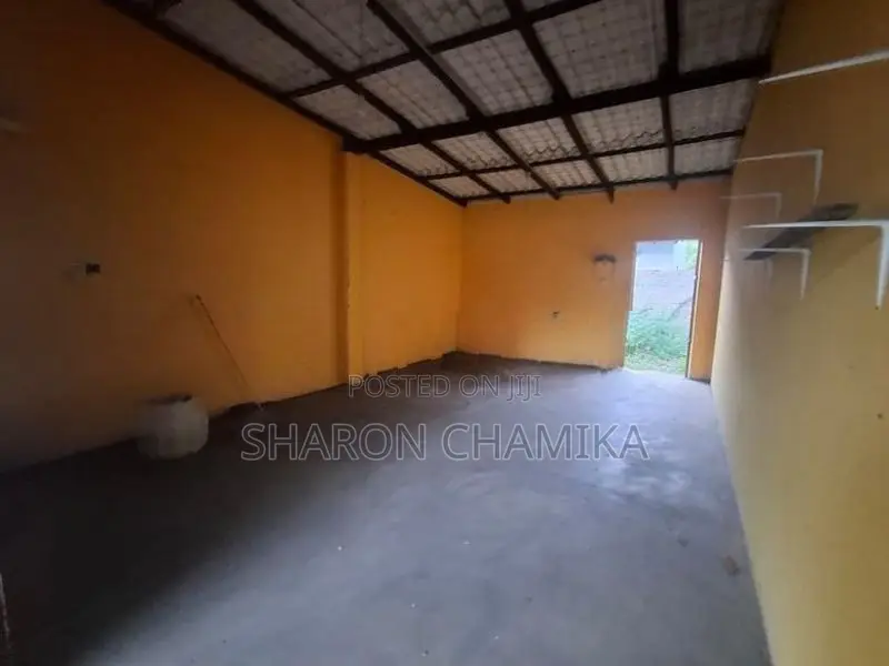 Land with Building Front of Kurunegala Puttalam Main Road
