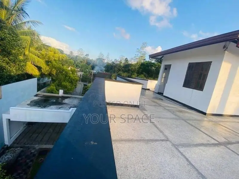 7BR 3 Story House for sale in Homagama