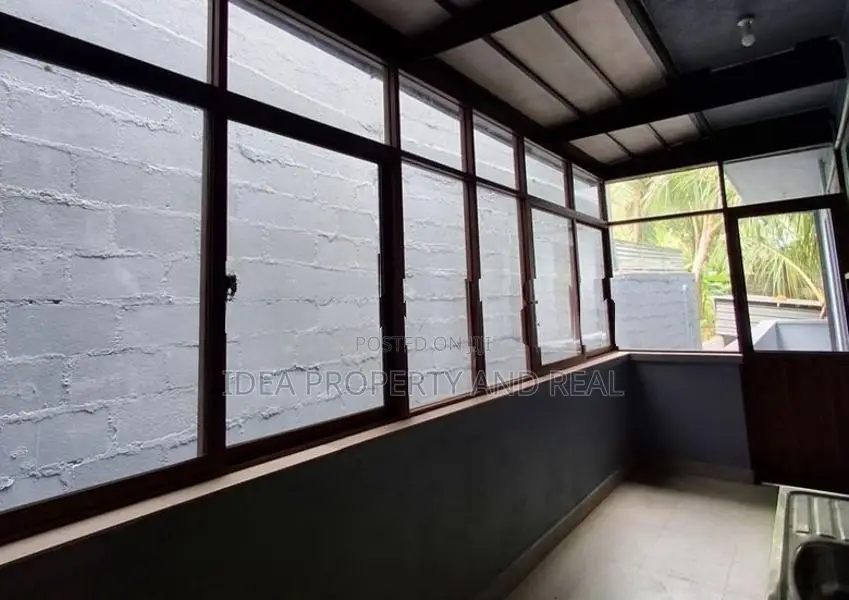 (SDS-539) Valuable Three Storey House For Sale in Kottawa