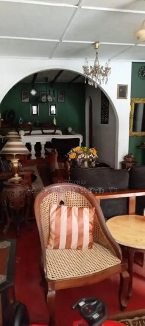 5-Bedroom House with 12.82-Perch Land for Sale – Kelaniya