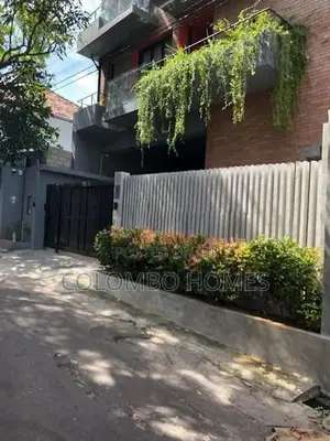 Fully Furnished Apartment for Rent - Colombo 04