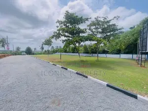 Bolgoda Lake facing land for sale in Wadduwa
