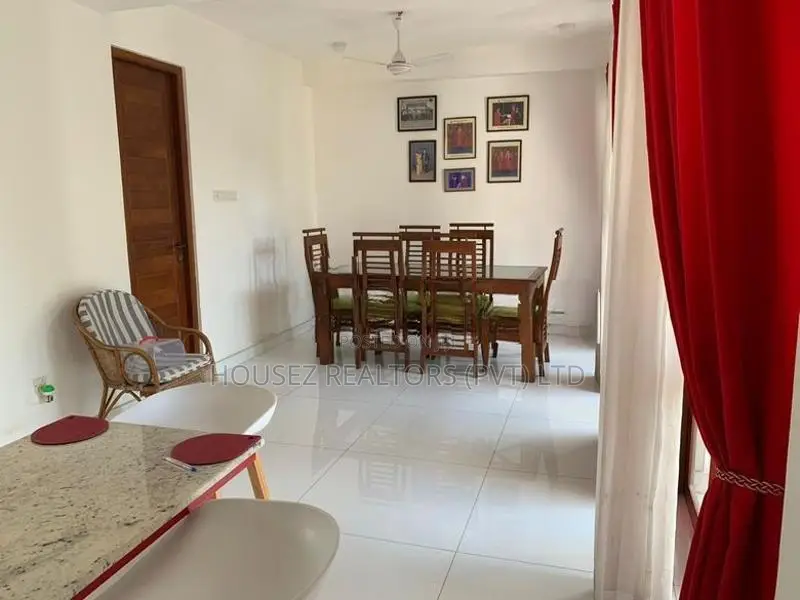3-Storey Modern House for Sale – 10.5 Perches, Rathmalana