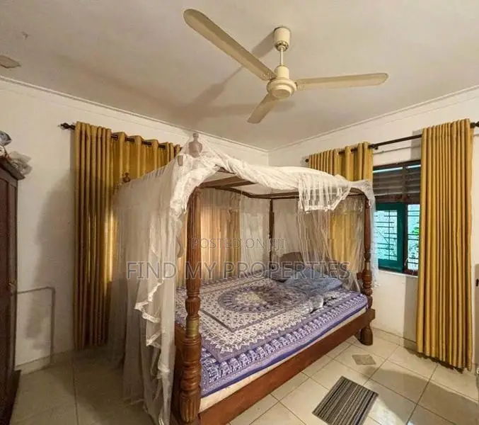 House for Sale in Dalugama Kelaniya