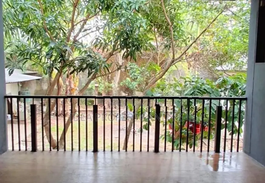 (SDS-539) Valuable Three Storey House For Sale in Kottawa