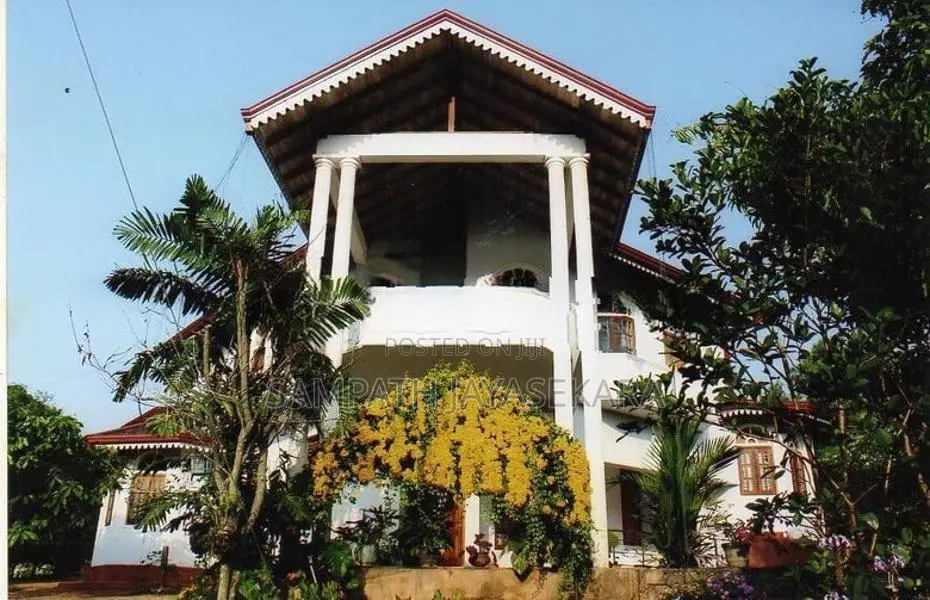 Two Storied House Mawathagama Town Sale