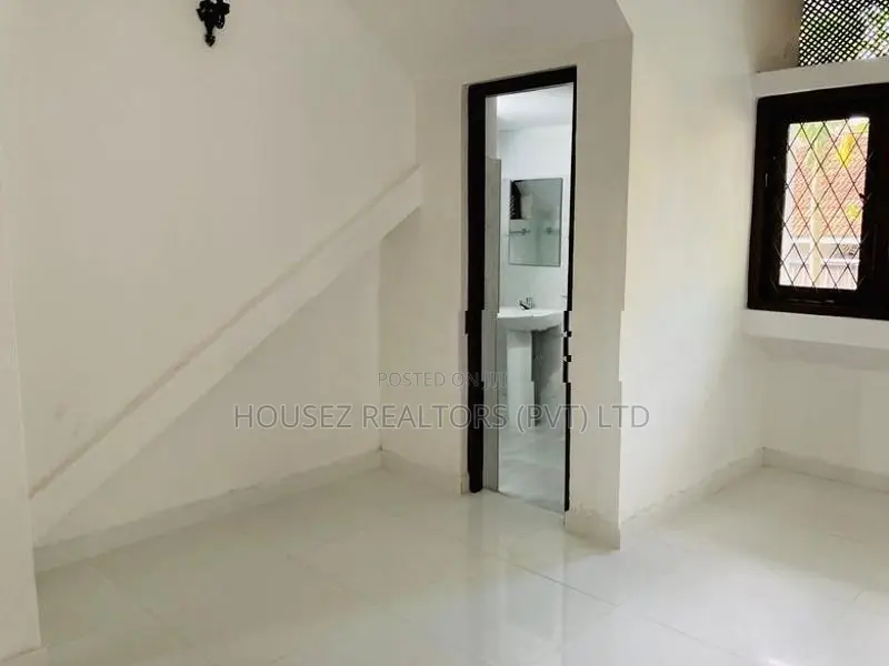4-Bedroom House for Sale – Gampaha