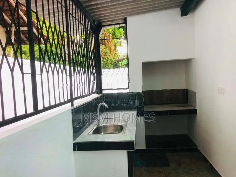 AA House For Sale in Negombo