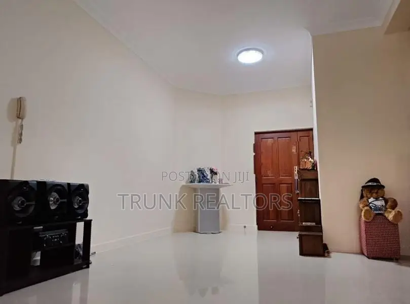 Colombo 5 Trend Panorama 02BR Apartment For Sale (NK11610)