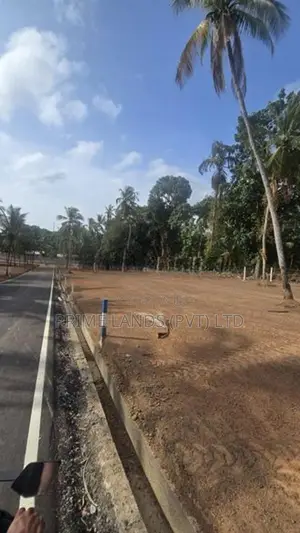 Kandana Land for Sale