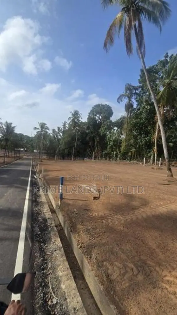 Kandana Land for Sale