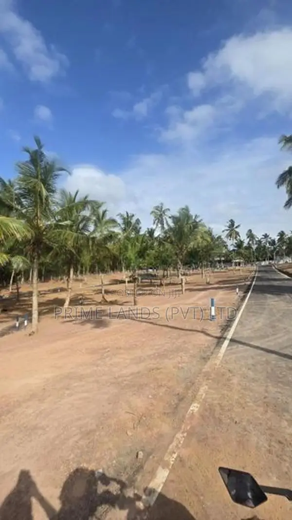 Kandana Land for Sale