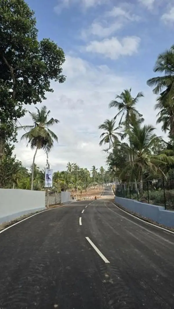 Kandana Land for Sale