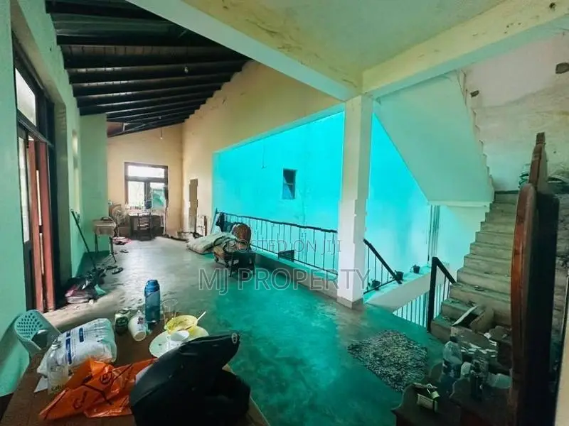 ( GS-1160) Valuable Luxury Two Storey House Land Sale in Malab